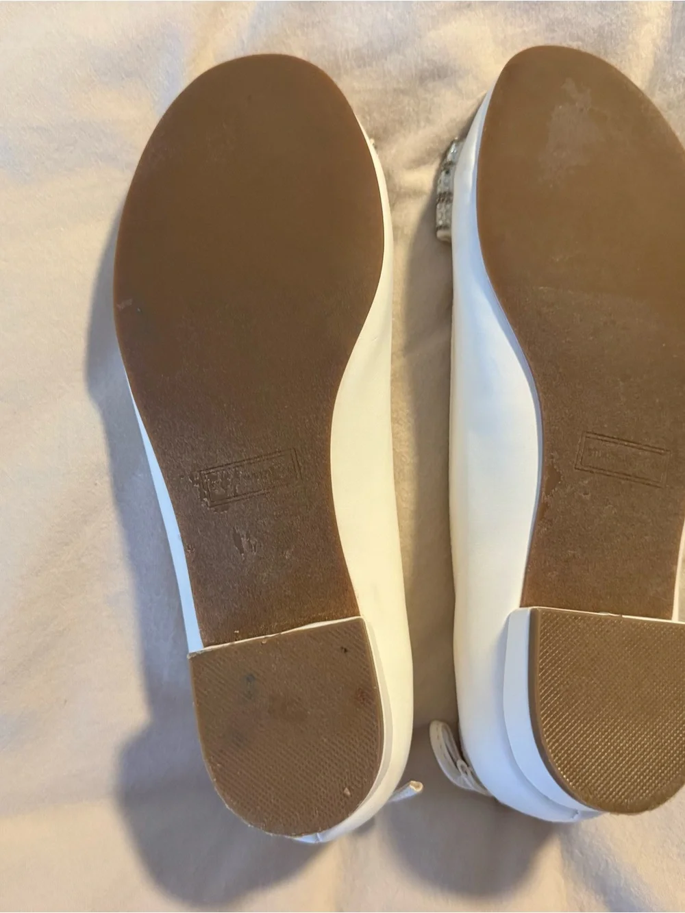 Stuart Weitzman Ivory Bow Embellished Ballet Flats girls size 2